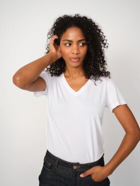 Mos Mosh - MMDala V-SS Basic tee White Mos Mosh - MMDala V-SS Basic tee White