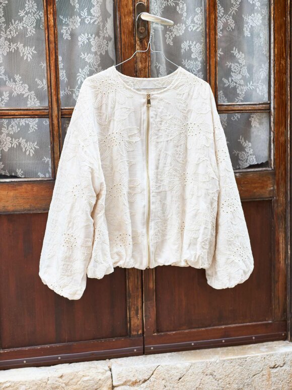 Black Colour - BCCornelia Jacket Creme