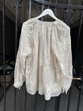 Lecoco - Susse Bluse Beige Lecoco - Susse Bluse Beige