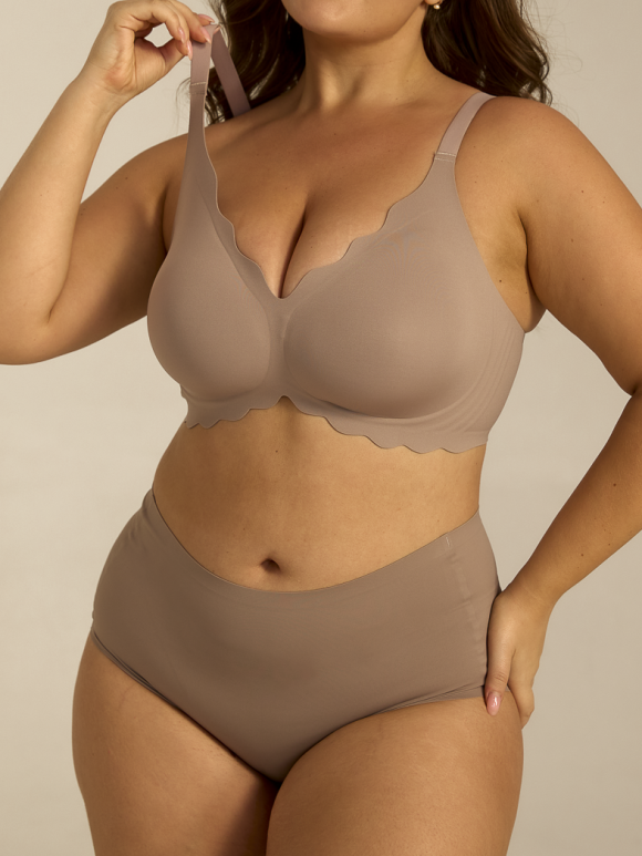 Femifemme - SoftScallop bøjlefri BH Mocha