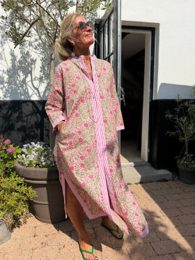 Cabana Living - Inaya Kjole pink