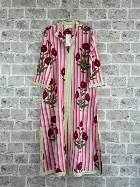 Cabana Living - Elva Kjole pink sand blomst
