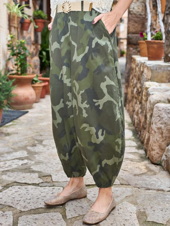 Black Colour - BCAllly BAlloon Pant Camoufalg