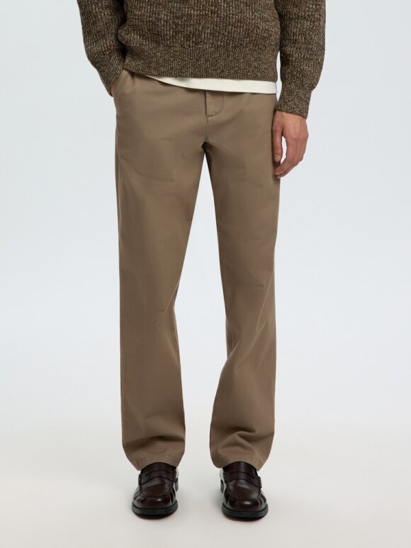 Selected - SLM196-Straight Miles Twill