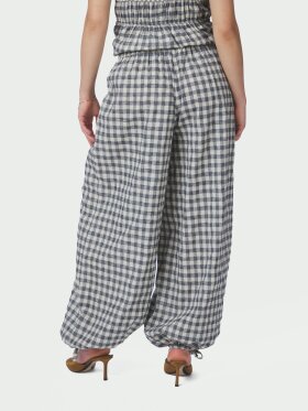 Neo Noir - Roxane Ballon Check Pants