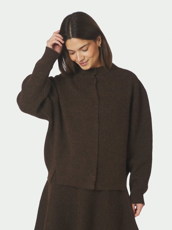 Neo Noir - Dione Fluffy knit Cardigan Bro