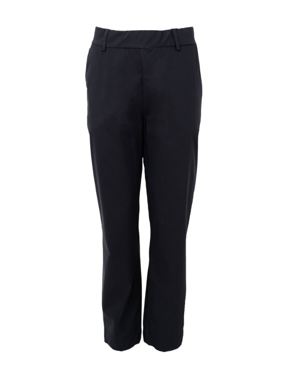Black Colour - BCBeate Cigarette Pant Black
