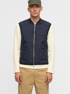 Anerkjendt - AKROBIN QUILET GILET Anerkjendt - AKROBIN QUILET GILET