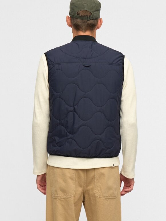 Anerkjendt - AKROBIN QUILET GILET
