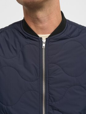 Anerkjendt - AKROBIN QUILET GILET Anerkjendt - AKROBIN QUILET GILET