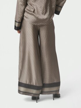 Neo Noir - Sora Pattern Pants Beige