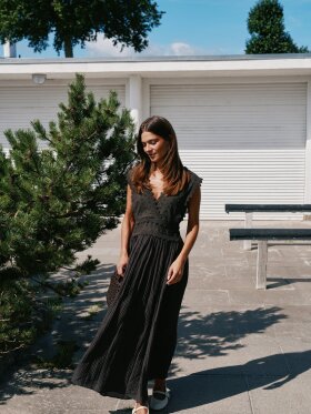 Neo Noir - Arista Lace Dress Dark Brown Neo Noir - Arista Lace Dress Dark Brown