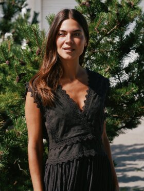Neo Noir - Arista Lace Dress Dark Brown Neo Noir - Arista Lace Dress Dark Brown