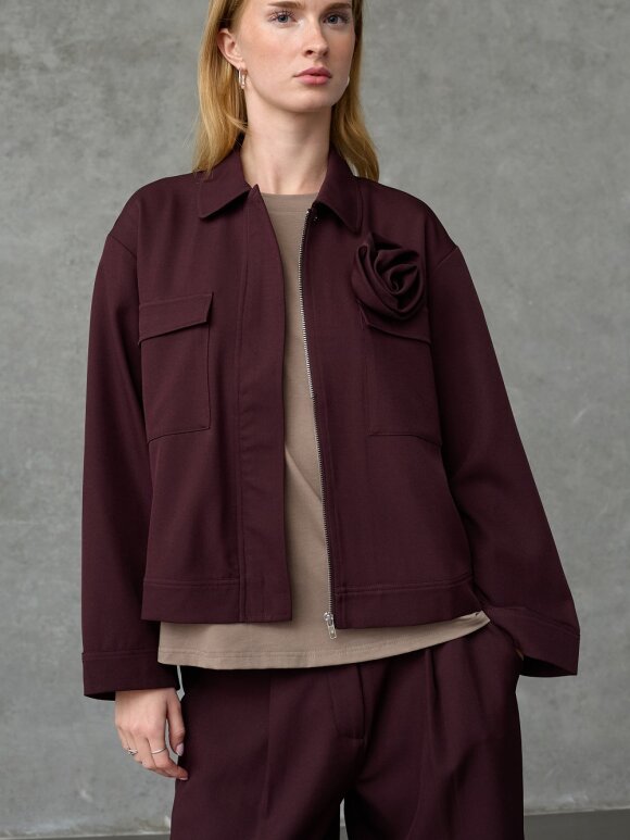 Love & Divine - Love1471-1 Jackets D. Berry