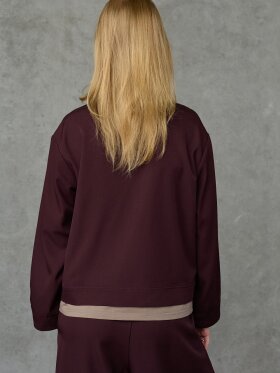 Love & Divine - Love1471-1 Jackets D. Berry Love & Divine - Love1471-1 Jackets D. Berry