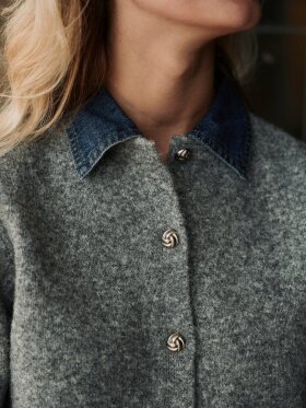 Neo Noir - Amoria Knit Cardigan Grey Mela Neo Noir - Amoria Knit Cardigan Grey Mela