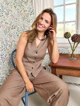 Black Colour - BCAmina Tailored Vest Latte