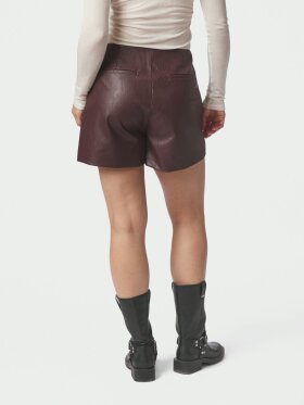 Neo Noir - Elayne Faux Leather Skorts Bor Neo Noir - Elayne Faux Leather Skorts Bor