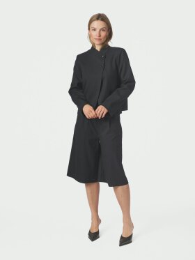 Neo Noir - Rima Slim Pinstripe Shorts Nav Neo Noir - Rima Slim Pinstripe Shorts Nav