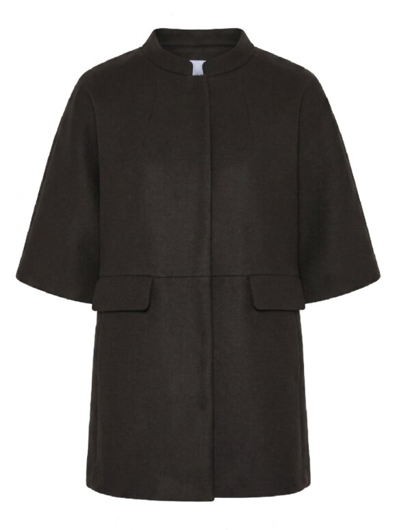 La Rouge - Anette Wool Cape - Short