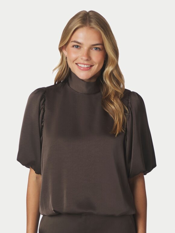 Neo Noir - Parisa Heavy Sateen Blouse