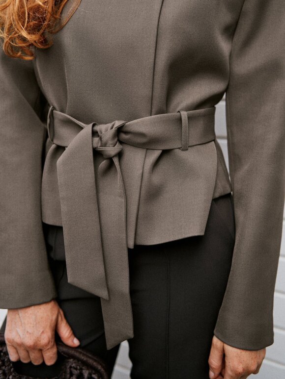 Neo Noir - Kailyn Struture Blazer Dusty
