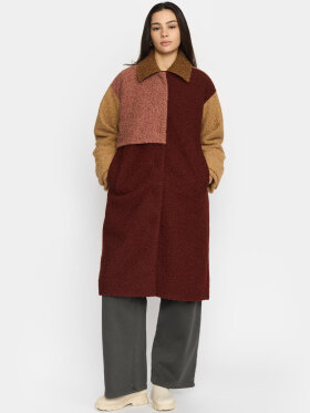 Selfhood Dame - Block Trenchcoat Selfhood Dame - Block Trenchcoat
