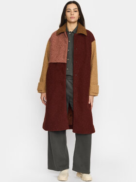 Selfhood Dame - Block Trenchcoat Selfhood Dame - Block Trenchcoat