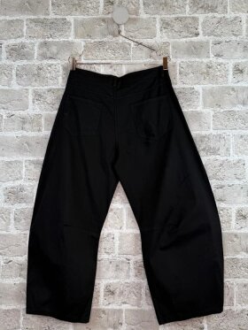 Cabana Living - Unito Buks Black Cabana Living - Unito Buks Black