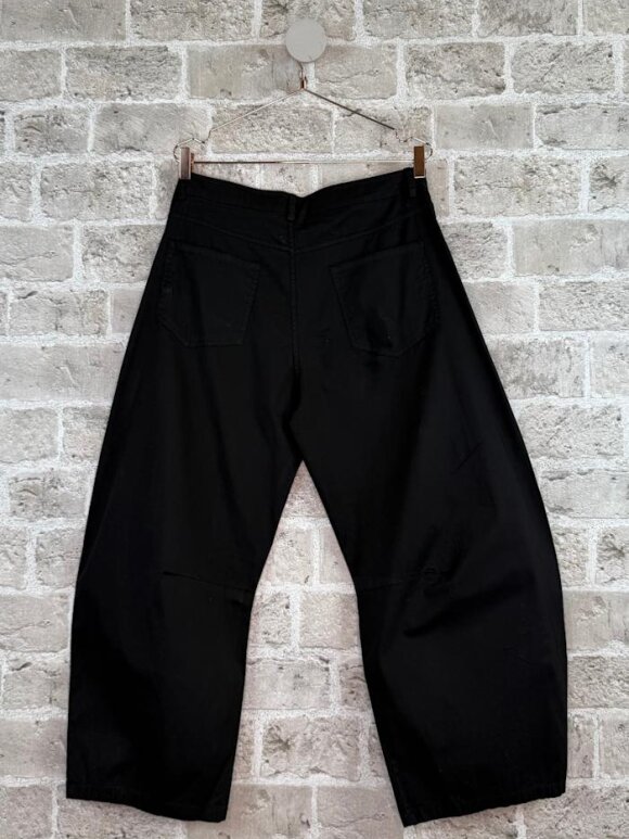 Cabana Living - Unito Buks Black