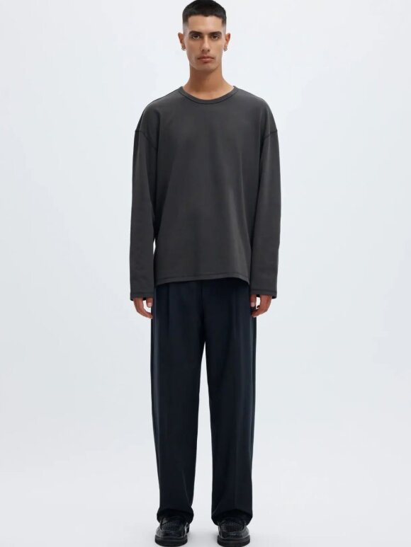 ANNARR - ANREske Stitches LS O-Neck Tee