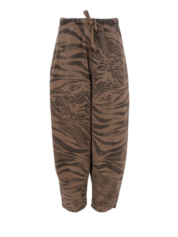 Black Colour - BCCofelia Barrel Pant Espresso