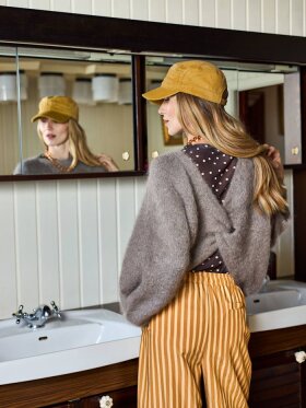 Black Colour - BCAnnie Mesh Blouse Coffee Dot Black Colour - BCAnnie Mesh Blouse Coffee Dot