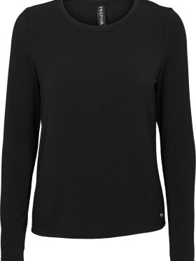 Prepair - Bibiane T-shirt Black Prepair - Bibiane T-shirt Black