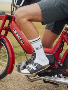 Lakor - Red Maxi Tennis Socks