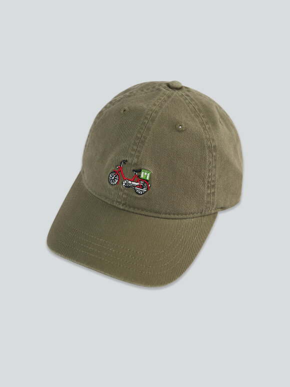 Lakor - Red Maxi Cap