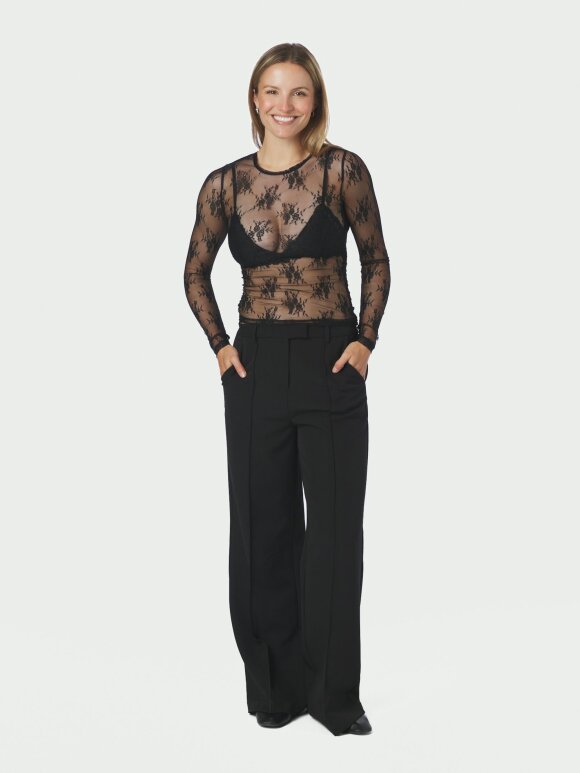 Neo Noir - Evania Mesh Blouse black
