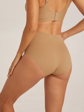 Femifemme - Invisible maxi Trusse Skin Femifemme - Invisible maxi Trusse Skin