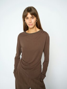 Mos Mosh - MMAmi O-LS Draped Tee Delicios