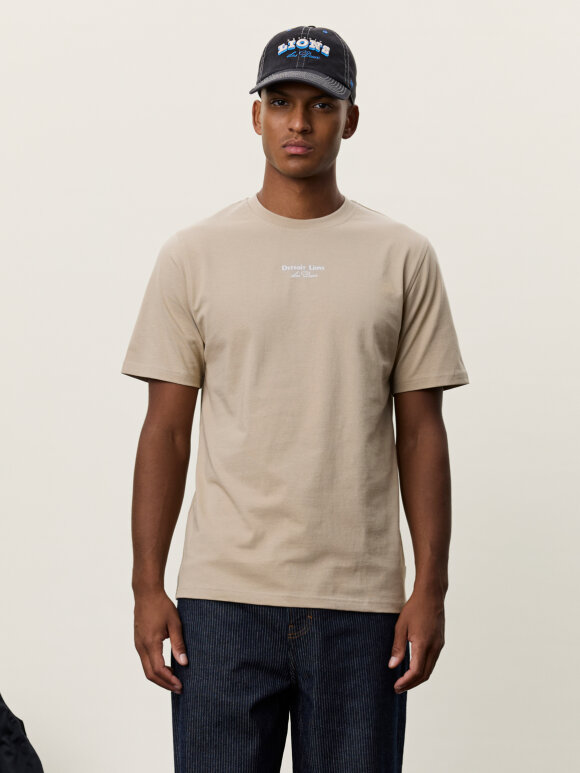 Les Deux - NFL Helmet T-shirt