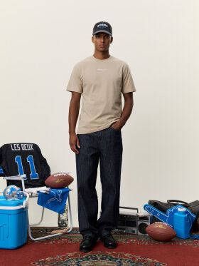 Les Deux - NFL Helmet T-shirt Les Deux - NFL Helmet T-shirt