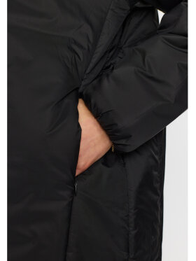 Selfhood Dame - Hooded Coat Black
