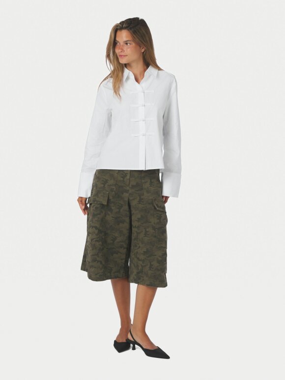 Neo Noir - Cam Poplin Shirt Off white