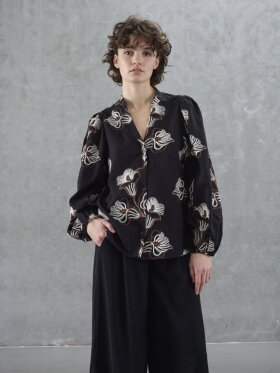 Love & Divine - Love1704 Skjorte Black/Emb. Love & Divine - Love1704 Skjorte Black/Emb.