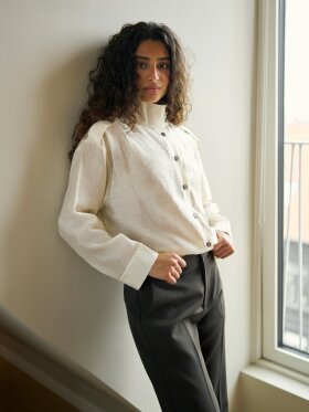 Neo Noir - Tracey Solid Shirt Creme Neo Noir - Tracey Solid Shirt Creme