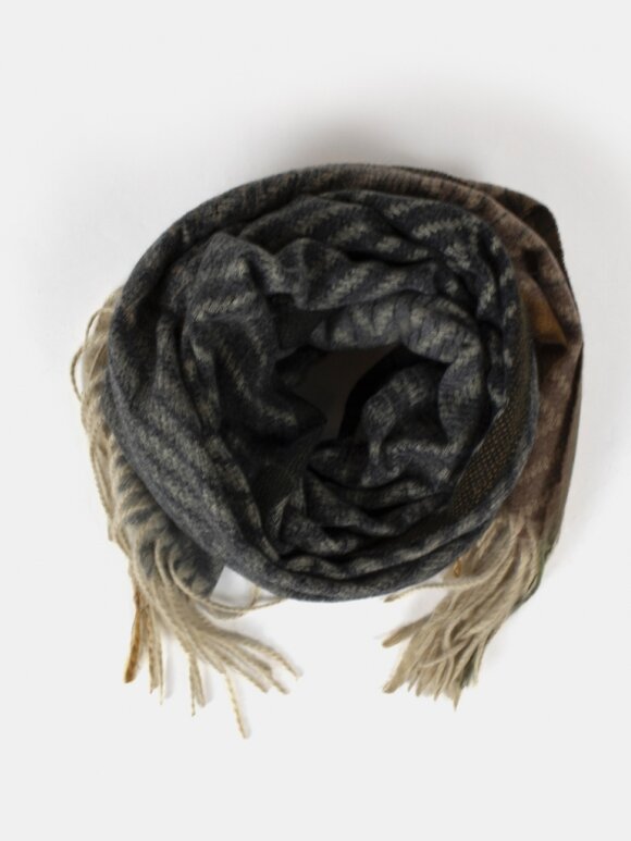 Re:designed - Hiva scarf Black
